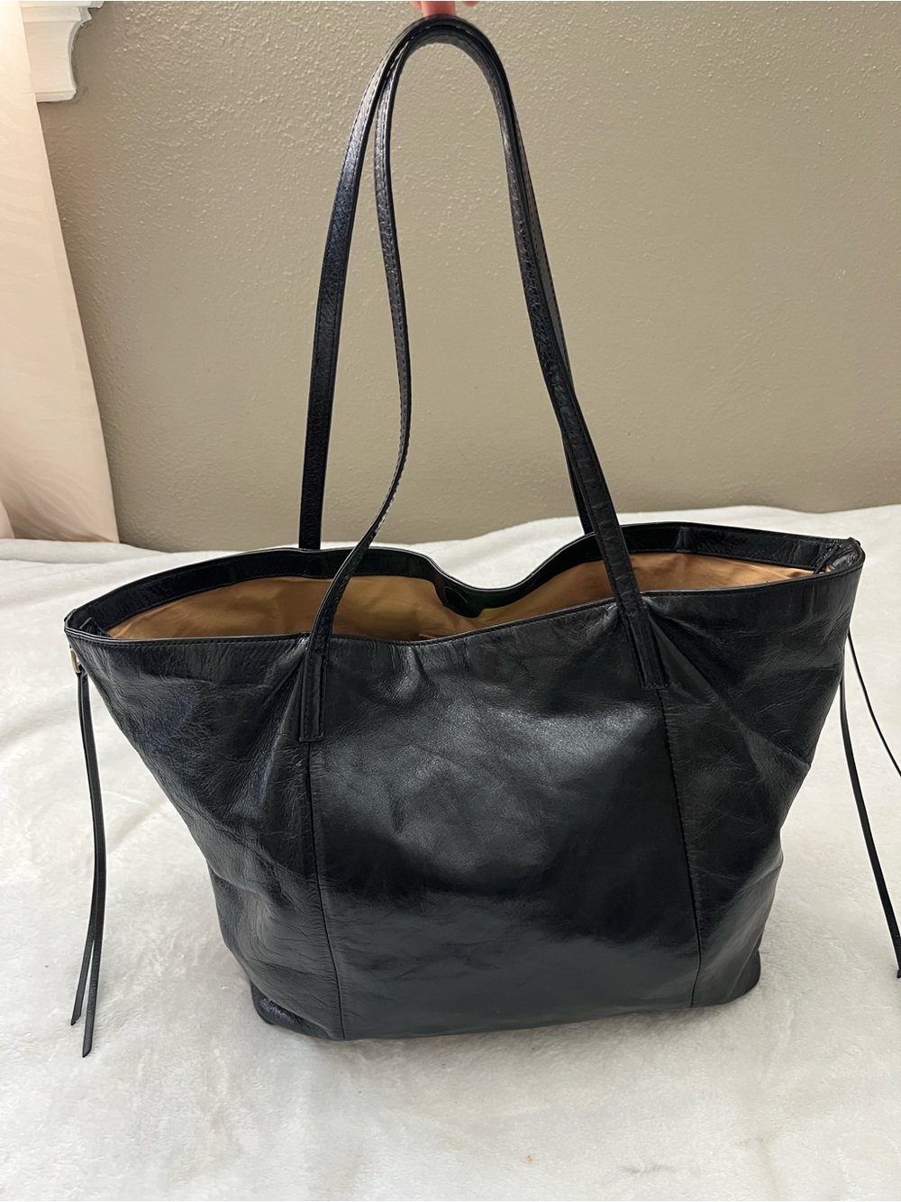 HOBO Leather Kingston Convertible Tote Bag